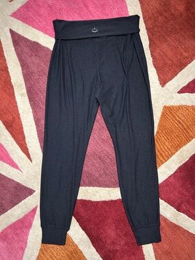 Beyond Yoga Foldover Joggers Size S